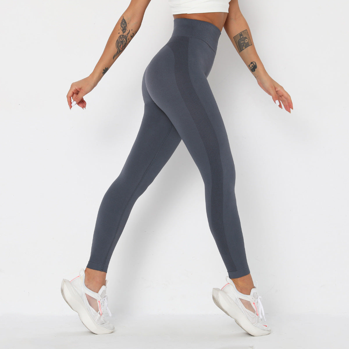 SEAMLESS OUTDOOR RUNNING LEGGINGS