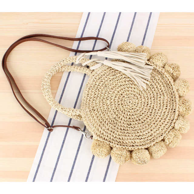 ROUND STRAW BAG
