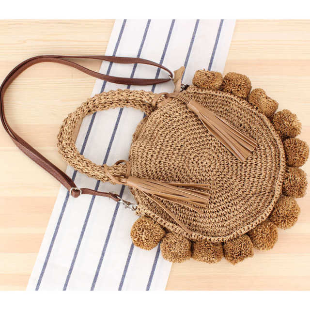 ROUND STRAW BAG